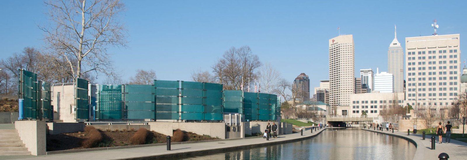 $500K Wedding Band Stolen